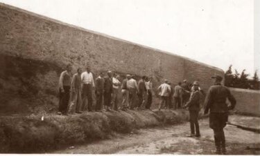 Αυτός είναι ο λοχίας των ναζί που φωτογράφισε τις εκτελέσεις στην Καισαριανή