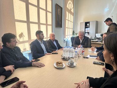 Καλοκαιρινός, Βουλευτές