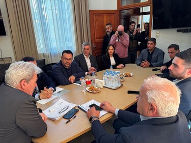 Σύσκεψη, Λότζια, Βουλευτές