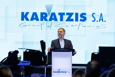 Όμιλος Καράτζη, Κοπή πίτας