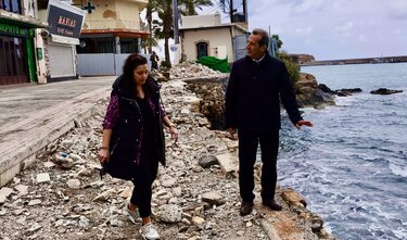 Διαρκής επικοινωνία με επιχειρηματίες και εμπλεκόμενους φορείς από τον Δήμαρχο Χερσονήσου για το έργο ανάπλασης λιμενικής ζώνης