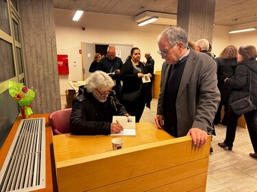 Κωστής Μουδάτσος, Παρουσίαση Βιβλίου