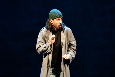 Μάνος Χριστοφακάκης, Βαθύφωνος