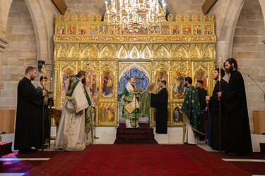 Σίδνεϋ, Κυριακή Σταυροπροσκυνήσεως