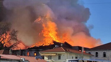 Υπό έλεγχο η πυρκαγιά σε καπναποθήκη της Ξάνθης