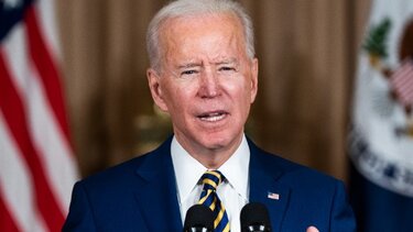 Μπάιντεν λίγο πριν το διάγγελμα: Καταστροφικές κυρώσεις στη Ρωσία