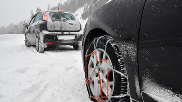 ΕΛΑΣ: Αίρεται ο υποχρεωτικός εφοδιασμός των αυτοκινήτων με αντιολισθητικές αλυσίδες στην Αττική