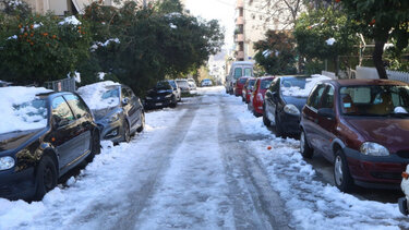 Τι ισχύει σήμερα στην Κρήτη για σχολεία, τηλεργασία, δικαστήρια και καταστήματα