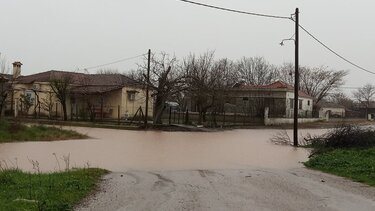 Στο έλεος της κακοκαιρίας "Διομήδης" τα Φάρσαλα