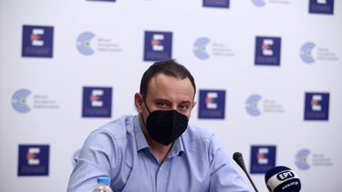  Διευκρινίσεις Μαγιορκίνη για τον συνδυασμό των εμβολίων κορωνοϊού και γρίπης