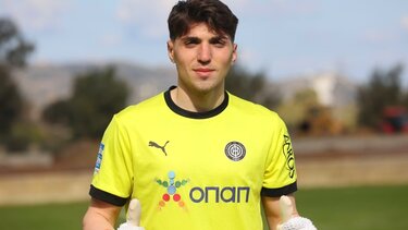 Ο ΟΦΗ ανακοίνωσε τον Μανδά