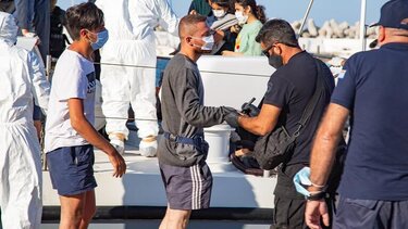 Ναυάγιο νότια της Κρήτης: Εκτός φυλακής λόγω …διεθνών χωρικών υδάτων 