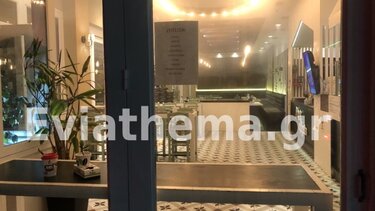 Συναγερμός στη Χαλκίδα από φωτιά σε κατάστημα εστίασης