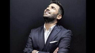 Ραγίζει καρδιές η μητέρα του Παντελίδη 10 χρόνια μετά το θάνατό του: «Σε περιμένω να γυρίσεις»