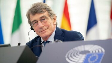 Το Ευρωπαϊκό Κοινοβούλιο τιμά τον Νταβίντ Σασόλι