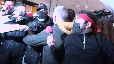 Survivor: Επέστρεψε στην Ελλάδα ο Βαλάντης – Επεισοδιακή η άφιξή του