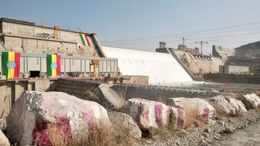 Γιγάντιο φράγμα στον αιθιοπικό Νείλο ανησυχεί τους γείτονες για λειψυδρία