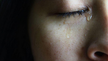 Πέλλα: Συγκλονίζει το γράμμα μαθήτριας μετά την αυτοκτονία 17χρονης