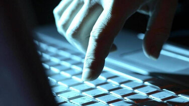 Βρήκαν τους απατεώνες που είχαν "αρπάξει" τουλάχιστον 40.000 ευρώ