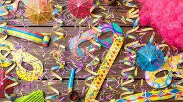 Πρόσκληση εργαζομένων και φίλων του Βενιζελείου σε ένα "ξέφρενο πάρτι μασκέ"