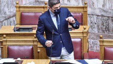 Θετικός στον κορωνοϊό ο Λευτέρης Αυγενάκης