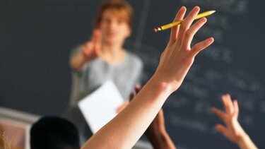 Ξεκινούν οι αιτήσεις για μαθητές και εθελοντές καθηγητές στο Κοινωνικό Φροντιστήριο
