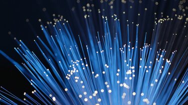 H GRID TELECOM τοποθετεί την Κρήτη στους διεθνείς ευρυζωνικούς χάρτες