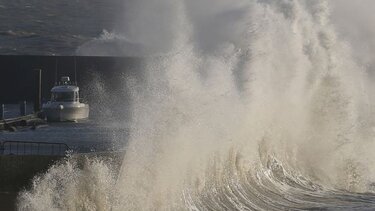 Νοτιάδες εως 8 μποφόρ το Σάββατο στην Κρήτη