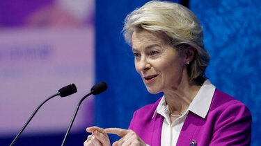 Κομισιόν: Κυρώσεις σε ενεργειακό και οικονομικό τομέα αν η Ρωσία εισβάλει στην Ουκρανία