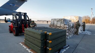 Η Βρετανία εξετάζει την αποστολή αντιαεροπορικών πυραύλων