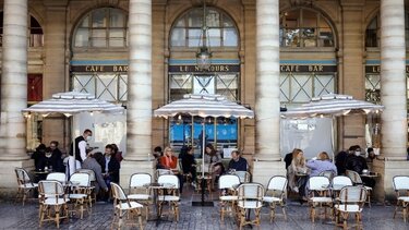 Άρση περιορισμών στη Γαλλία, παρά την αύξηση των κρουσμάτων κορωνοϊού