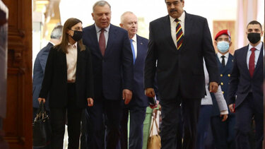  Αμερικανοί αξιωματούχοι στη Βενεζουέλα – Ψάχνουν εναλλακτικές πηγές πετρελαίου