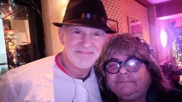 Ο Γιώργος Παπανδρέου καρναβαλίστηκε στην Πάτρα