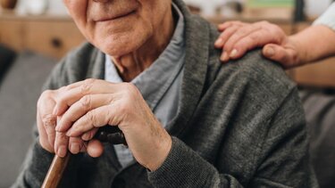 «Ξεσκονίζουν» όλα τα γηροκομεία στο Ηράκλειο 