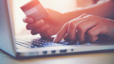 Έρευνα της Ασφάλειας για υποθέσεις ηλεκτρονικής απάτης 