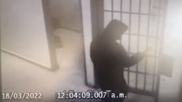 «Μεγαλοβαρόνος» ναρκωτικών δραπέτευσε από τη φυλακή σαν κύριος