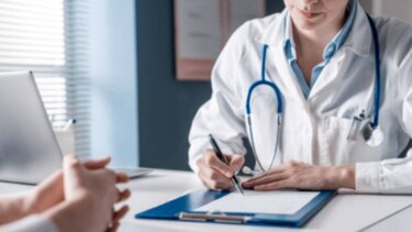 Οι προληπτικές ιατρικές εξετάσεις που χρειάζεται να κάνουν όλες οι γυναίκες