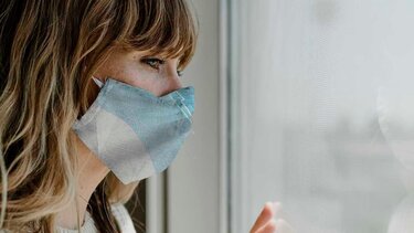  Πρωτοεμφανιζόμενη άνοια σε ασθενείς με πνευμονία μετά από κορωνοϊό