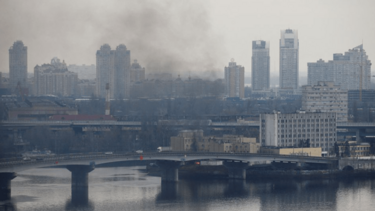 Καβγάς on air για τους βομβαρδισμούς στην Ουκρανία