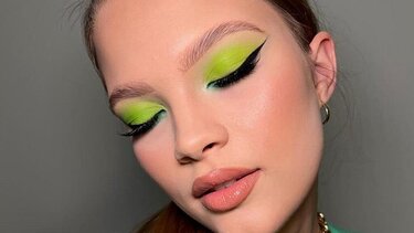 Η πράσινη σκιά στα μάτια είναι μια μεγάλη τάση