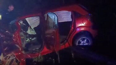 Δύο νεκροί σε σοκαριστικό τροχαίο! Δείτε βίντεο από τη σκηνή του δυστυχήματος!