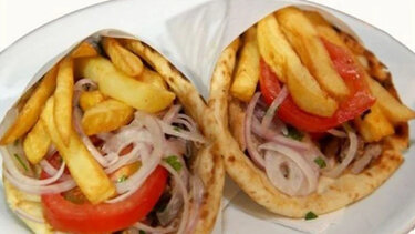 Ένα κομμάτι σουβλάκι τον… έστειλε στην Εντατική 