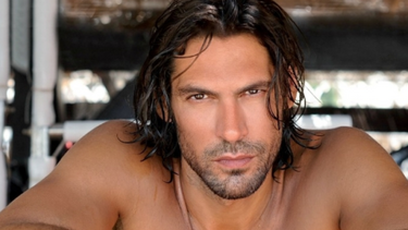 Ντύνεται γαμπρός ο Γιάννης Σπαλιάρας: «Σίγουρα θα γίνει την επόμενη χρονιά»