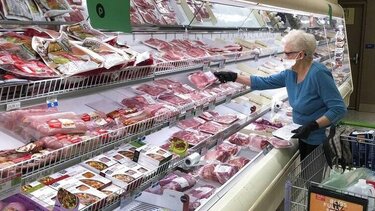 Αποθηκεύουν τρόφιμα λόγω του πολέμου στην Ουκρανία τα ελληνικά νοικοκυριά