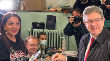 Ψήφισε ο Μέλανσον, «Αφήστε τις προεδρικές εκλογές, θέλω να γίνω πρωθυπουργός»