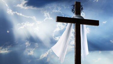 Προσμένοντας την Ανάσταση