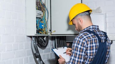 ΣΗΕΝΗ: Αναγκαιότητα οι έγκυροι και τακτικοί έλεγχοι ηλεκτρολογικών εγκαταστάσεων