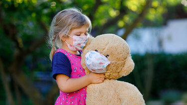 Κορωνοϊός: Στα 8.413 τα κρούσματα την Κυριακή και τη Δευτέρα του Πάσχα -66 θάνατοι, 279 διασωληνωμένοι