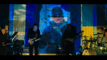 Pink Floyd: Νέο τραγούδι, 30 χρόνια μετά, για την Ουκρανία