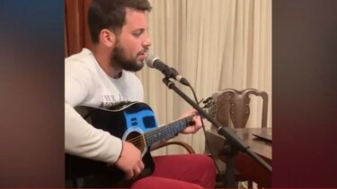 Το άγνωστο παρασκήνιο του βίντεο κλιπ του Μάνου Δασκαλάκη